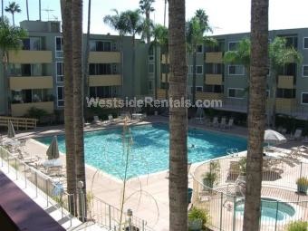 Primary Photo - 4915 Tyrone Ave