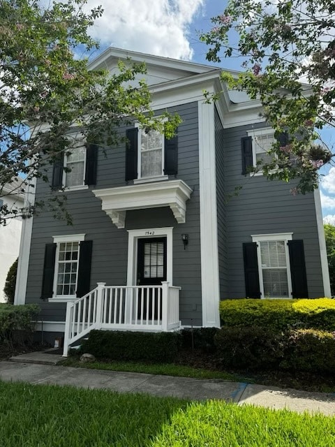 Foto del edificio - 1542 Almond Avenue