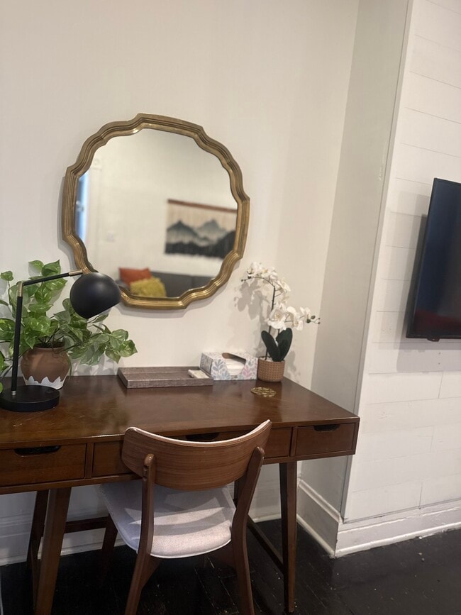 Photo - 3853 Vine St Apartment