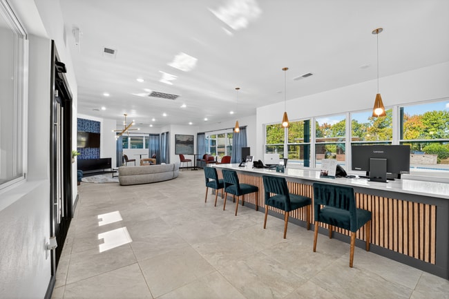 Building Photo - The Tatum Apartments