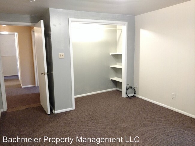 Building Photo - 3 br, 1 bath House - 215 SE 16th St