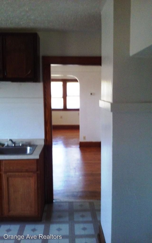 Building Photo - 2902 N 55th St