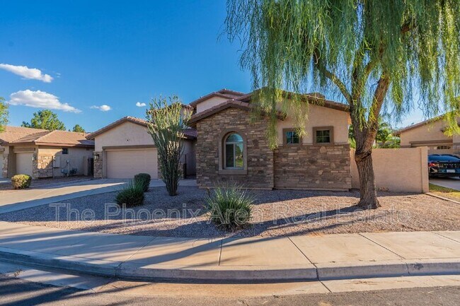 Building Photo - 3813 E Capricorn Pl