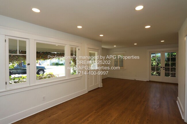 Building Photo - 163 N A St