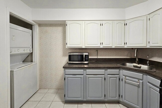 Foto del edificio - 41 ALAN Ter