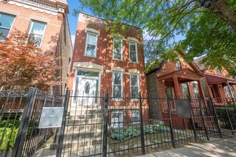 Building Photo - 921 S Oakley Blvd