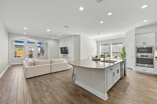 Building Photo - 2812 Rabbit Creek Dr