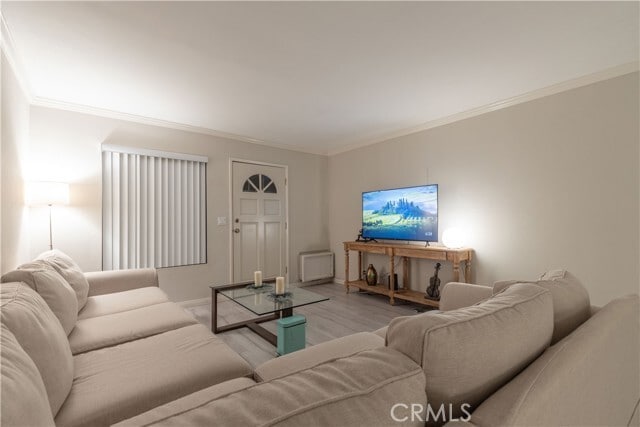 Building Photo - 161 Streamwood