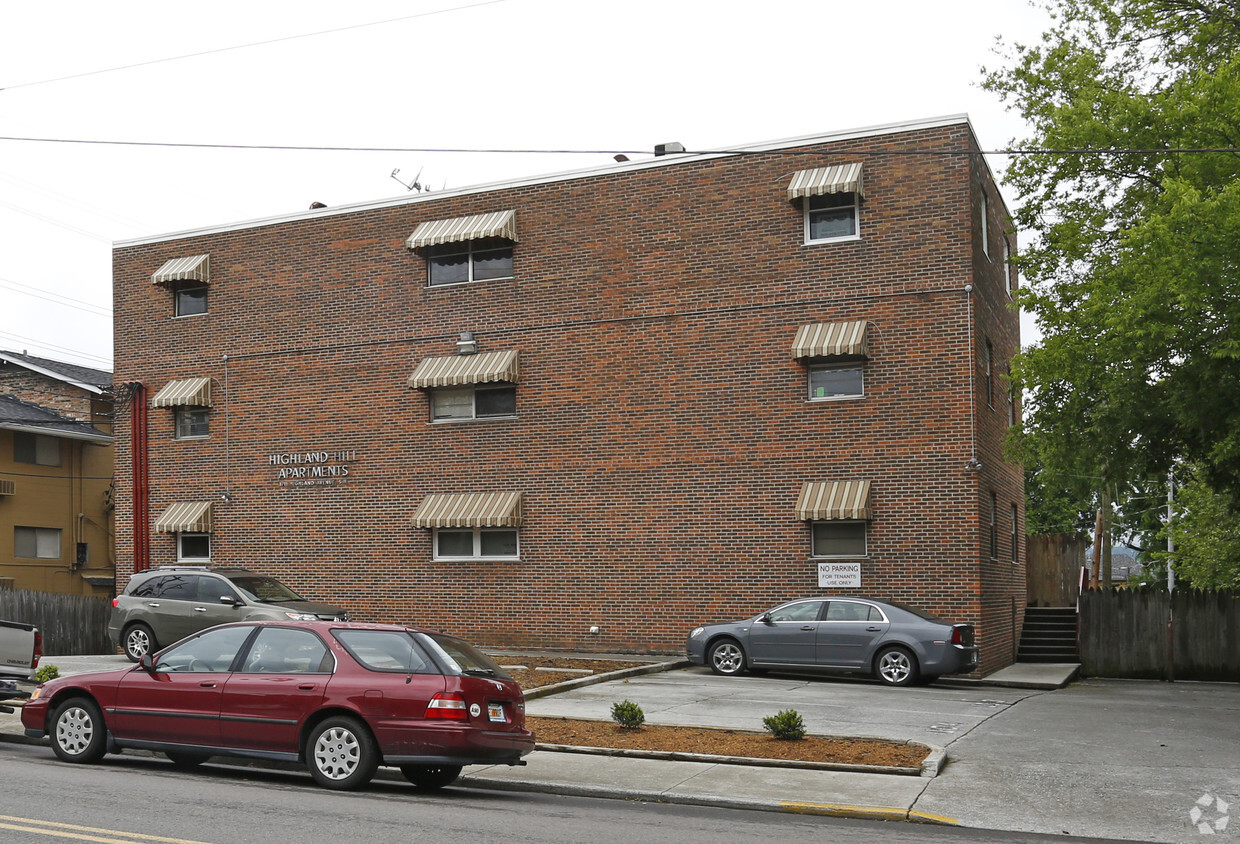 Building Photo - Highland Hill Apartments