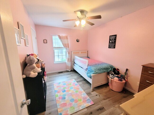 Foto del edificio - 22929 Revelation Rd