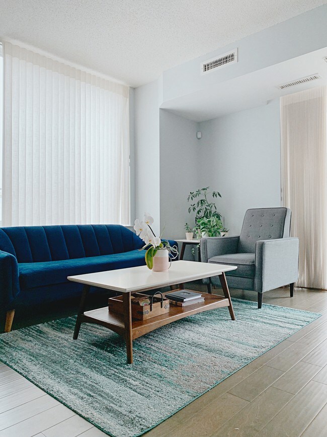 Foto del edificio - 930 Wayne Ave