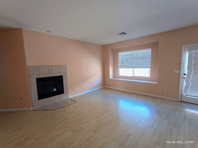 Foto del edificio - 2695 Rimpacific Cir