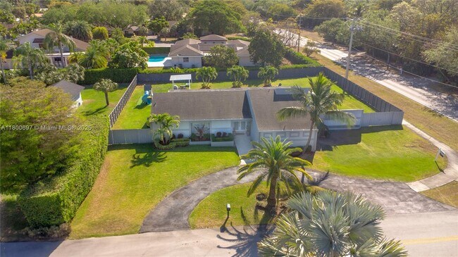 Foto del edificio - 13561 SW 98th Pl