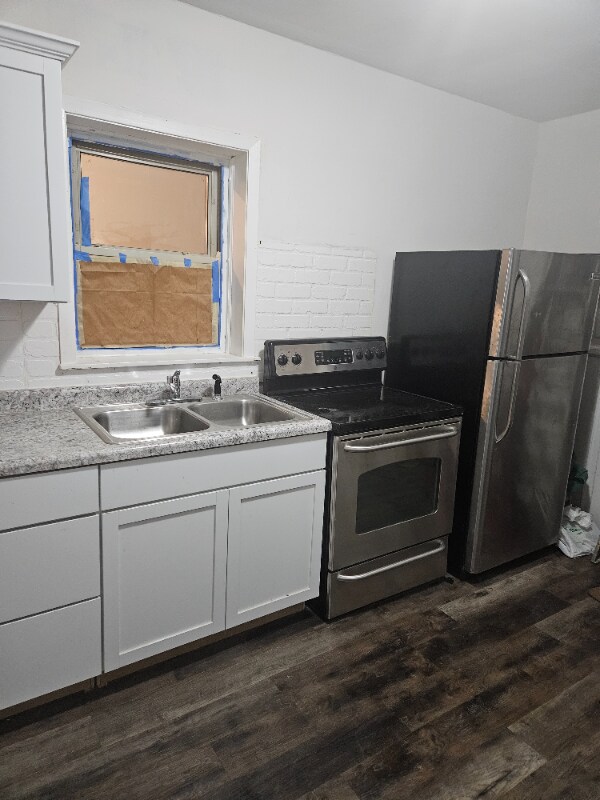 Foto del edificio - 123 N Walnut St