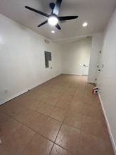 Building Photo - 627 W Snowflake Blvd