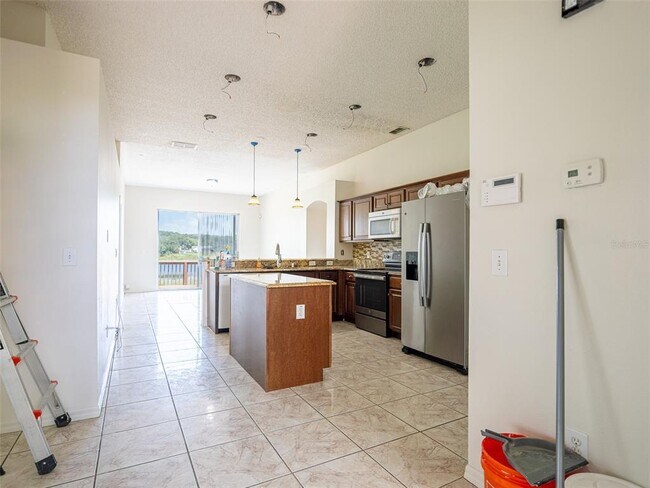 Foto del edificio - 6569 Long Breeze Rd
