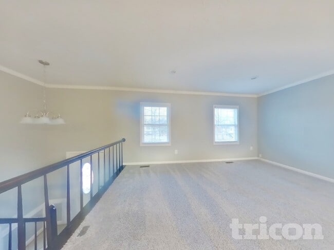 Building Photo - 4016 Oakley Dr