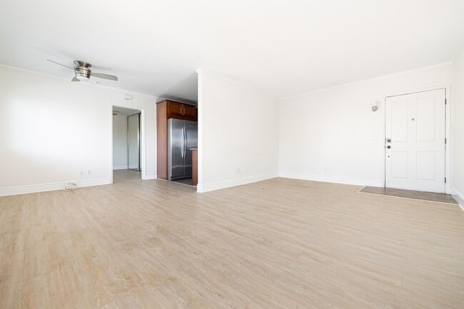 Building Photo - 4560 60th St