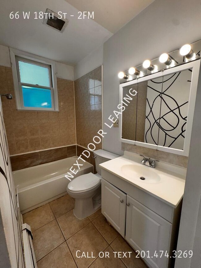 Foto del edificio - 66 W 18th St