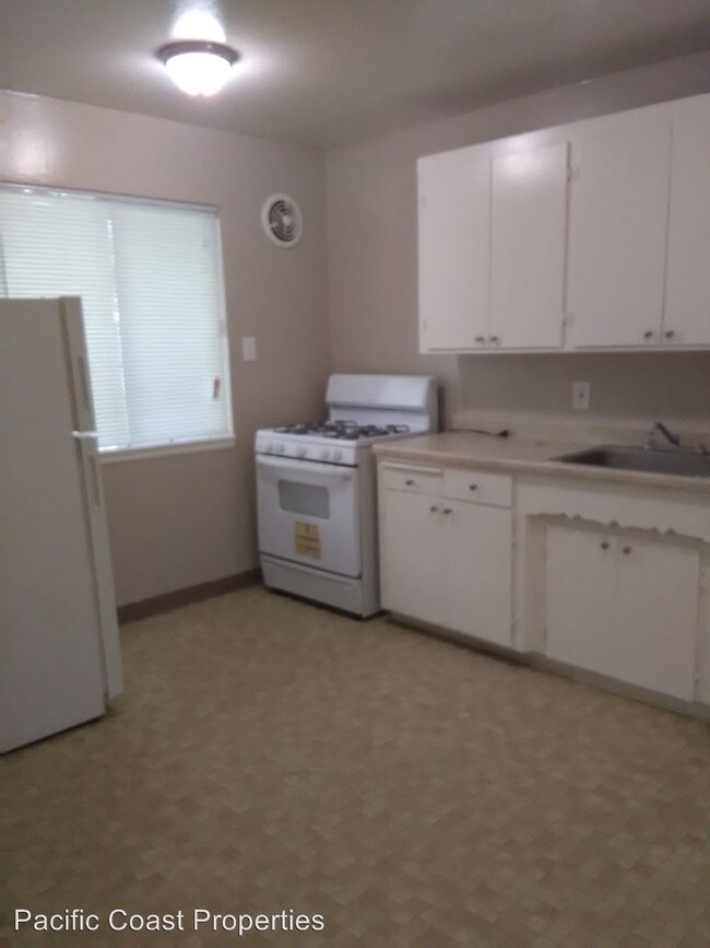 Foto del edificio - 2311-2315 Laramie Ln