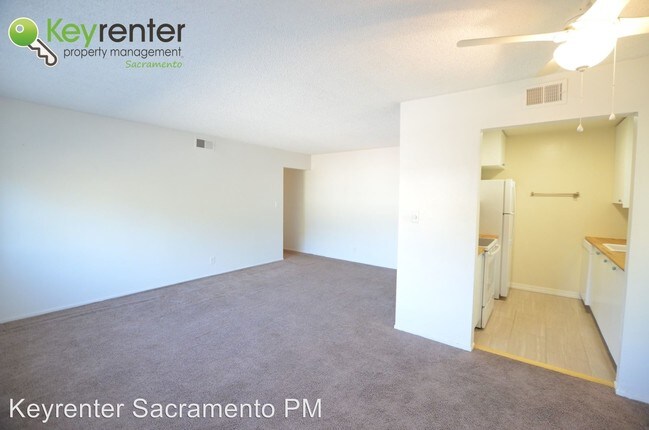 Building Photo - 2 br, 1 bath House - 10795 Coloma Rd. #4