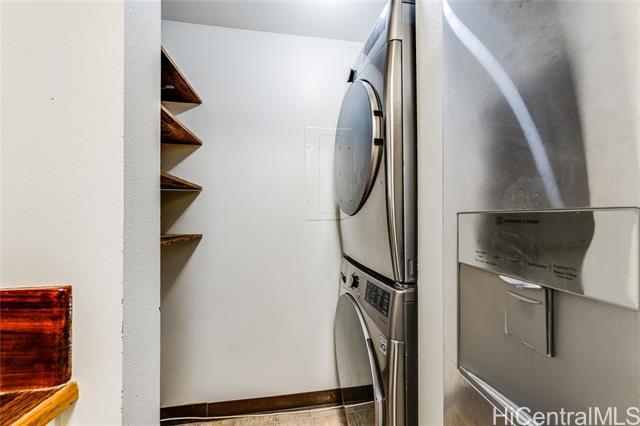 Building Photo - 95-668-668 Wikao St