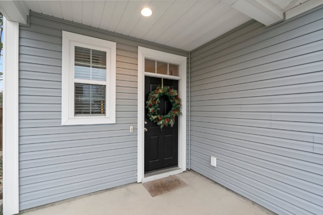 Building Photo - 1218 N University Dr