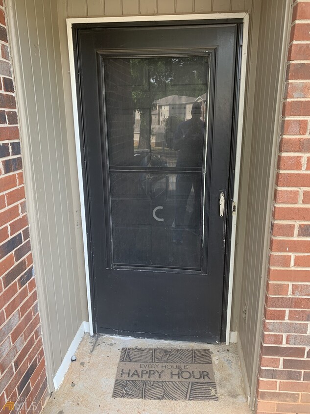 Primary Photo - 2070 Kings Gate Cir SW