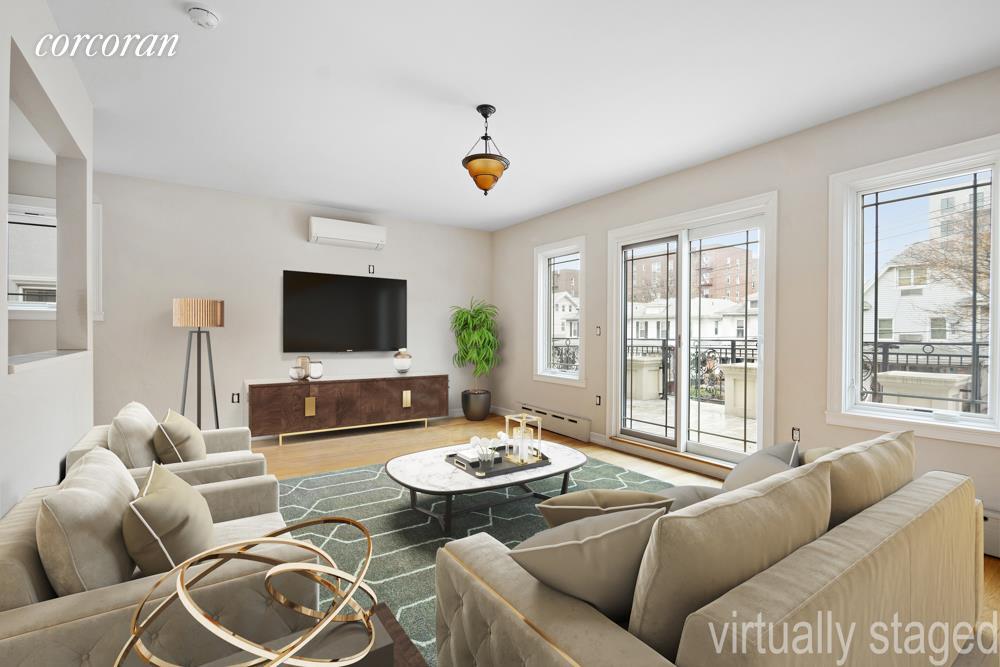 Foto principal - 1756 E 19th St