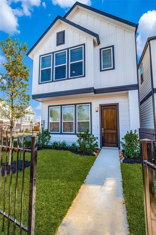 789 Strawberry Pines Ct, Houston, TX 77009 Condo for Rent in Houston