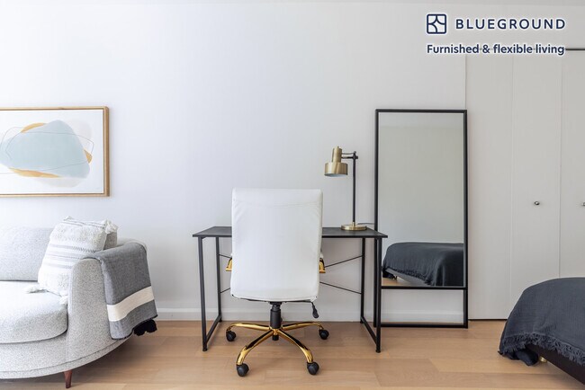 Foto del edificio - 180 W 20th St