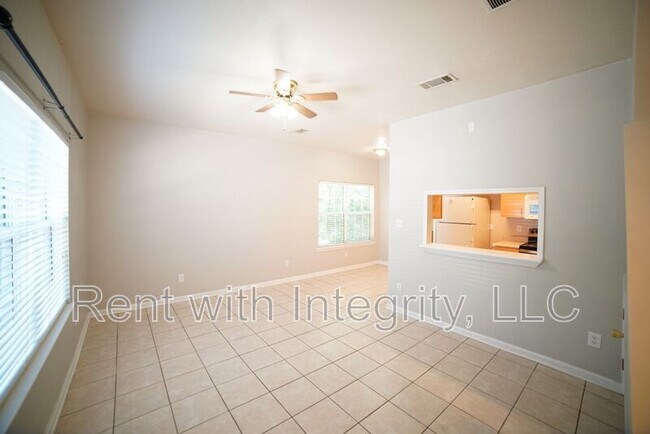 Foto del edificio - 2403 Hartsfield Rd