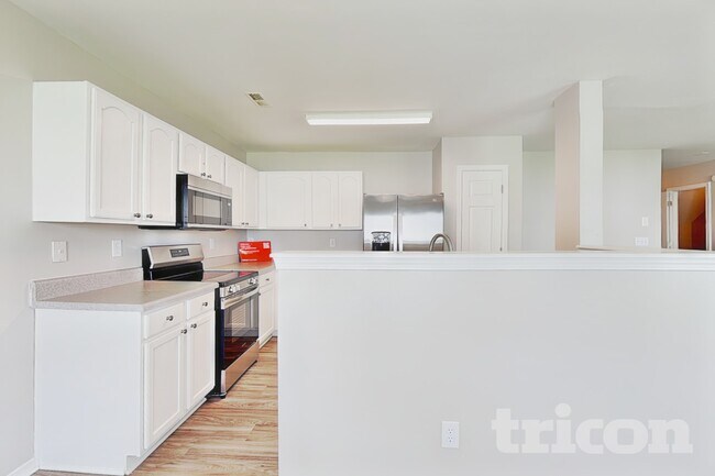 Foto del edificio - 6304 Ziegler Ln