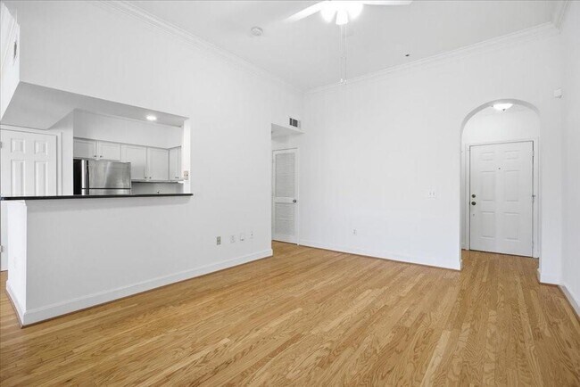 Foto del edificio - 3777 Peachtree Rd NE