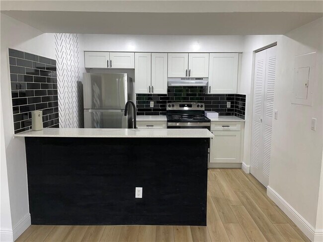 Foto del edificio - 1223 SW 46th Ave