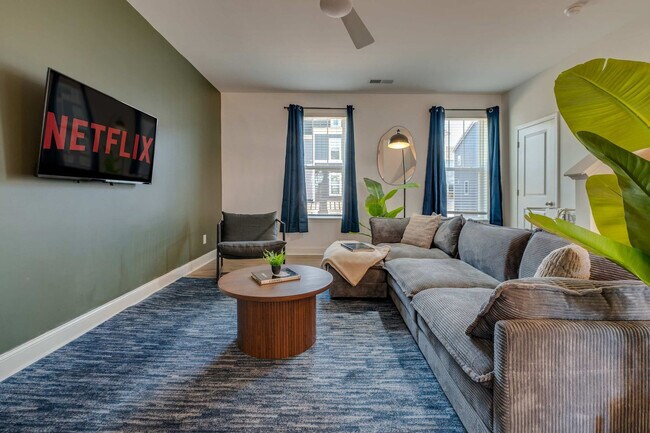 Foto del edificio - 1131 Fairway Green Ln