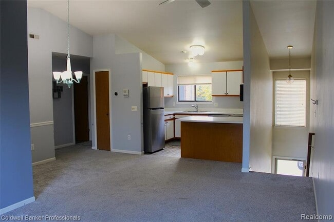 Foto del edificio - 42540 Lilley Pointe Dr