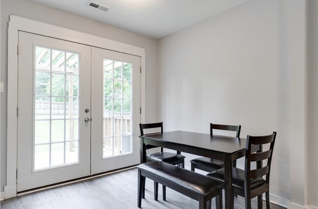 Dining Room - 9504 Meadowgreen Rd