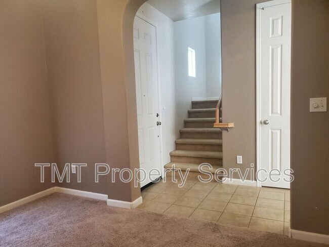 Foto del edificio - 8814 Wheelton Rd