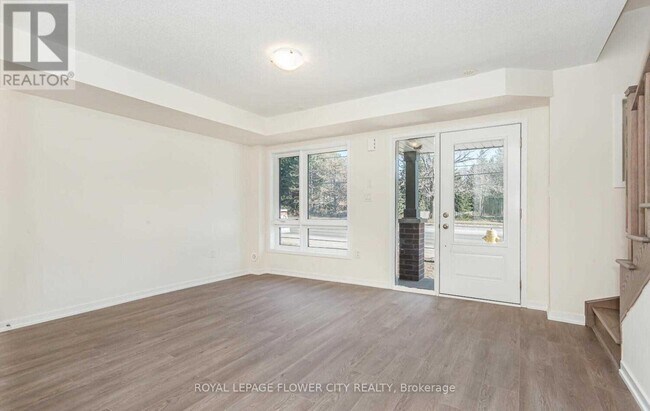 Photo du bâtiment - 258 Townline Rd N