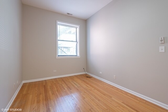 Foto del edificio - 320 W Evergreen Ave