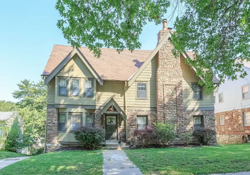 442 E Meyer Blvd, Kansas City, MO 64131 Condo for Rent in Kansas City, MO