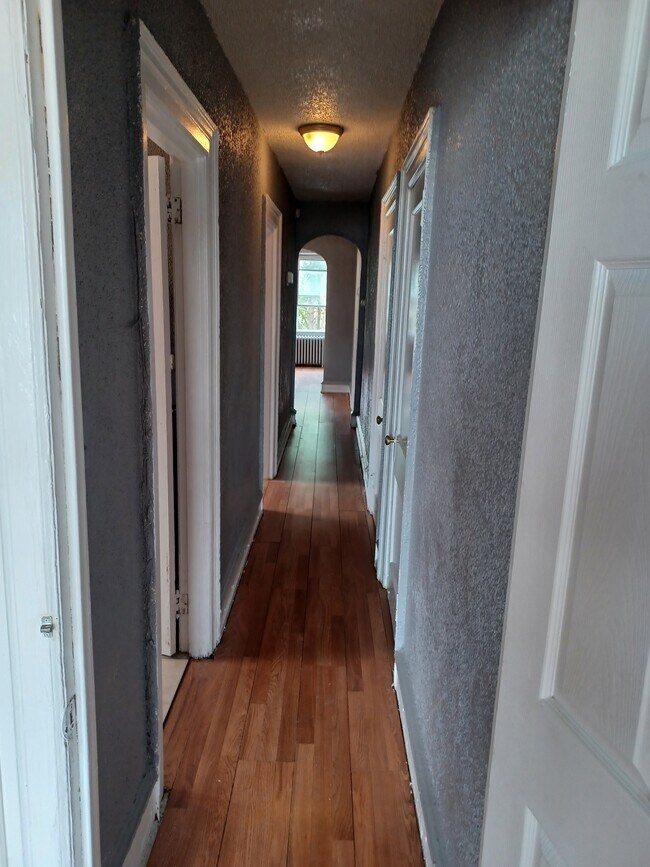 Foto del edificio - 5719 N Park Ave