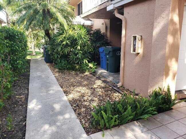 Foto del edificio - 3259 NW 44th St