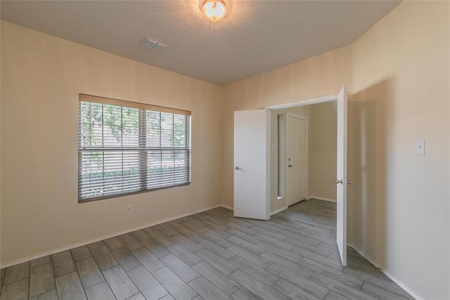 Foto del edificio - 1100 Inglewood Dr