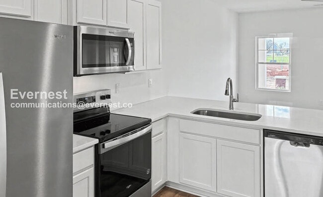 Foto del edificio - 12084 Chilly Dr