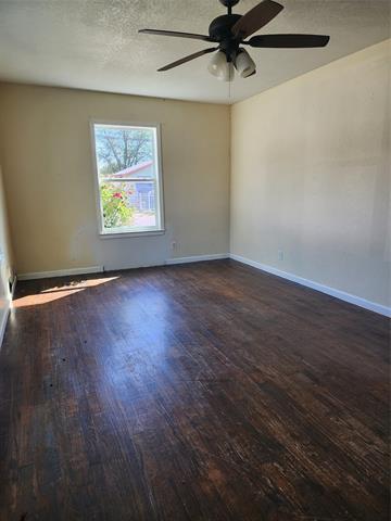 Foto del edificio - 200 W Armstrong Ave