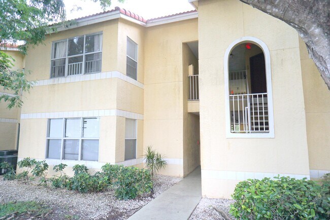 Foto del edificio - 12620 Vista Isles Dr