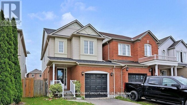Building Photo - 39 Robideau Pl