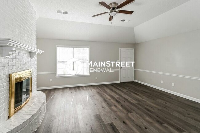 Foto del edificio - 3 Bedroom Pet-Friendly Home in Olive Branch, MS with Main Street Renewal
